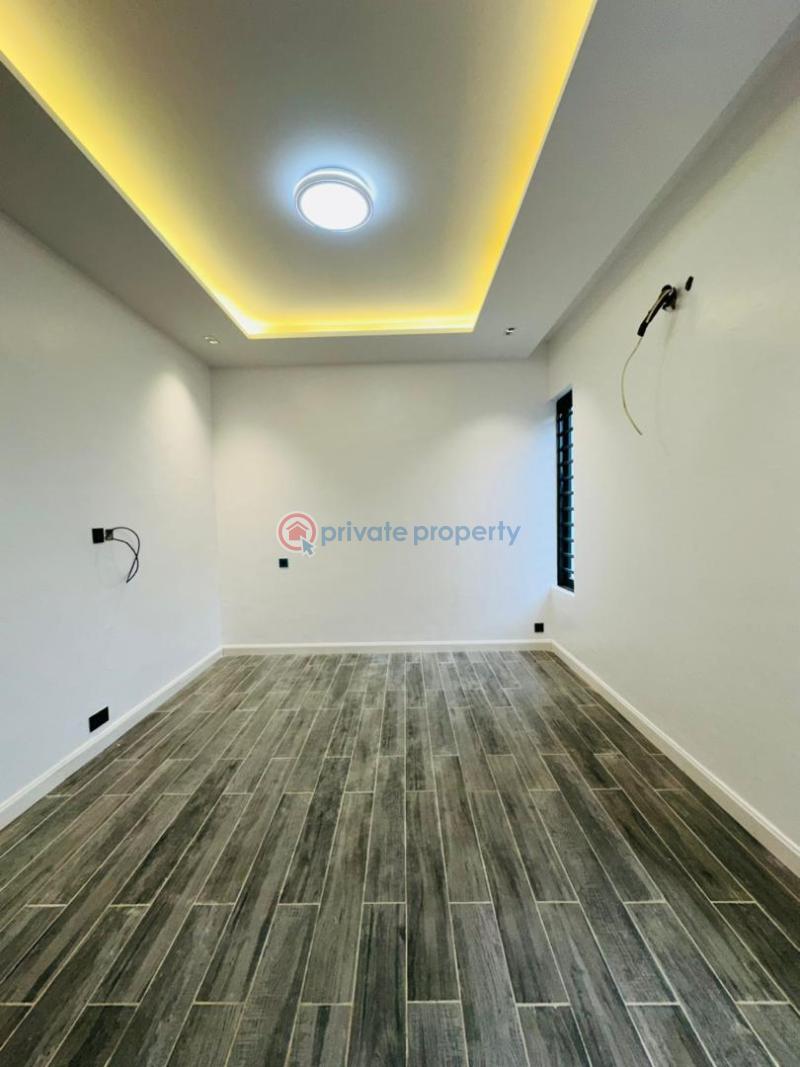 5 bedroom Detached Duplex For Sale Adeniyi Jones Ikeja Lagos - 5