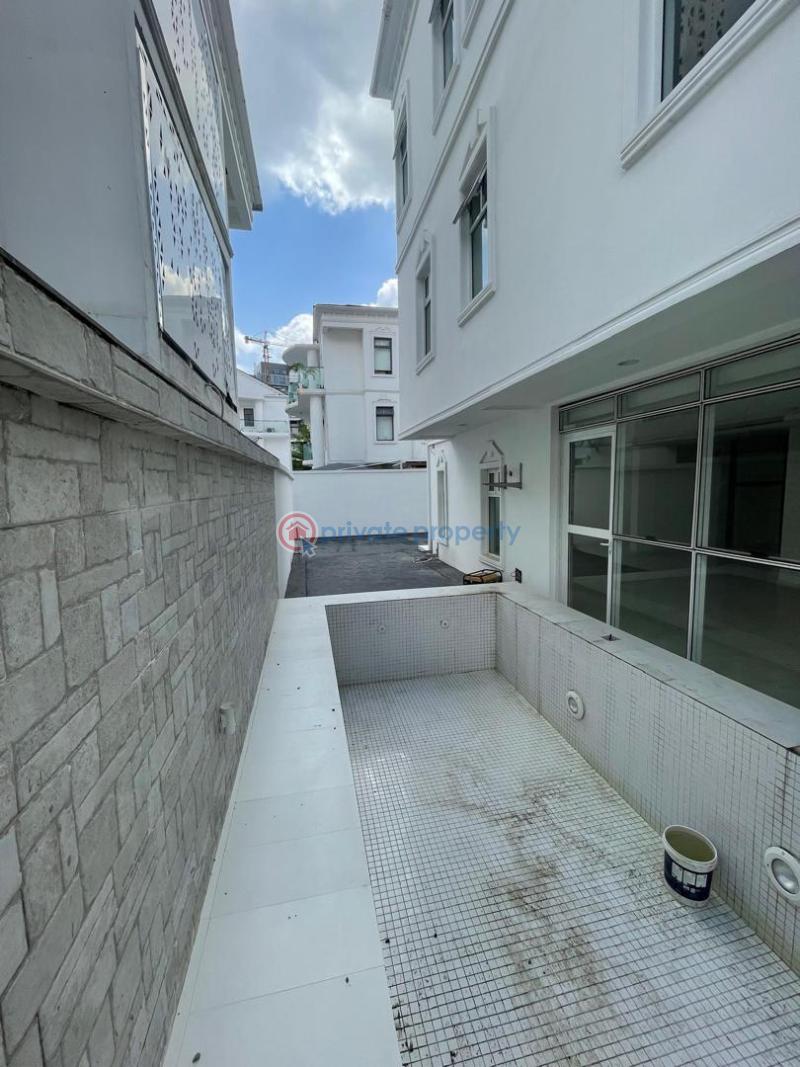 5 bedroom House For Rent Banana Island Ikoyi Lagos - 9