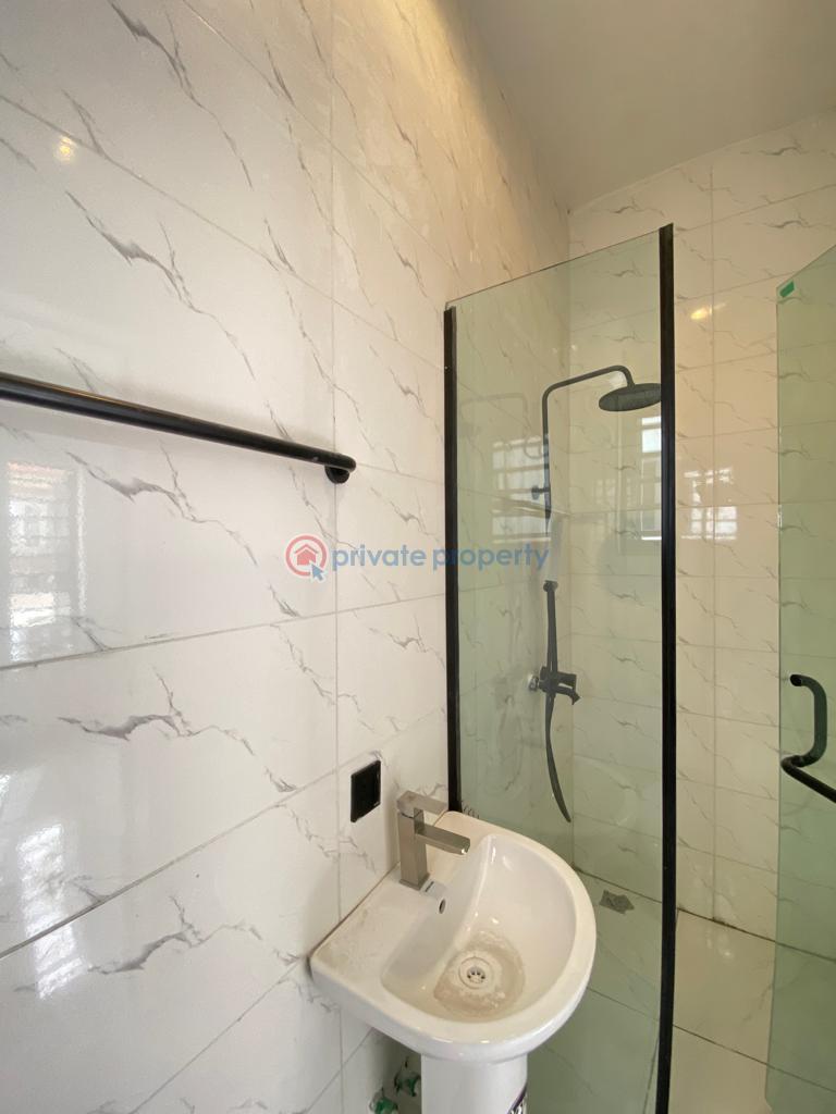 5 bedroom Detached Duplex For Sale Chevron Drive Lekki Lagos - 18
