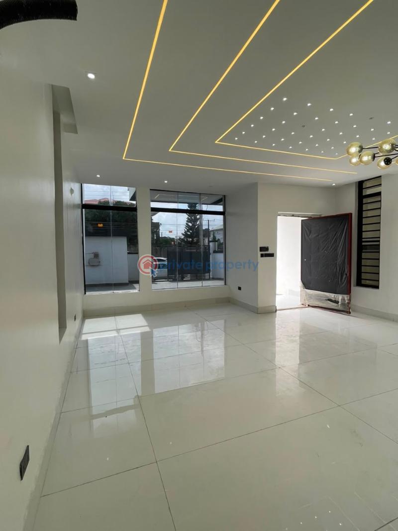 5 bedroom Detached Duplex For Sale Gym House Provided With All Equipment 2modern Fitted Kitchen Ikota Lekki Lagos - 33