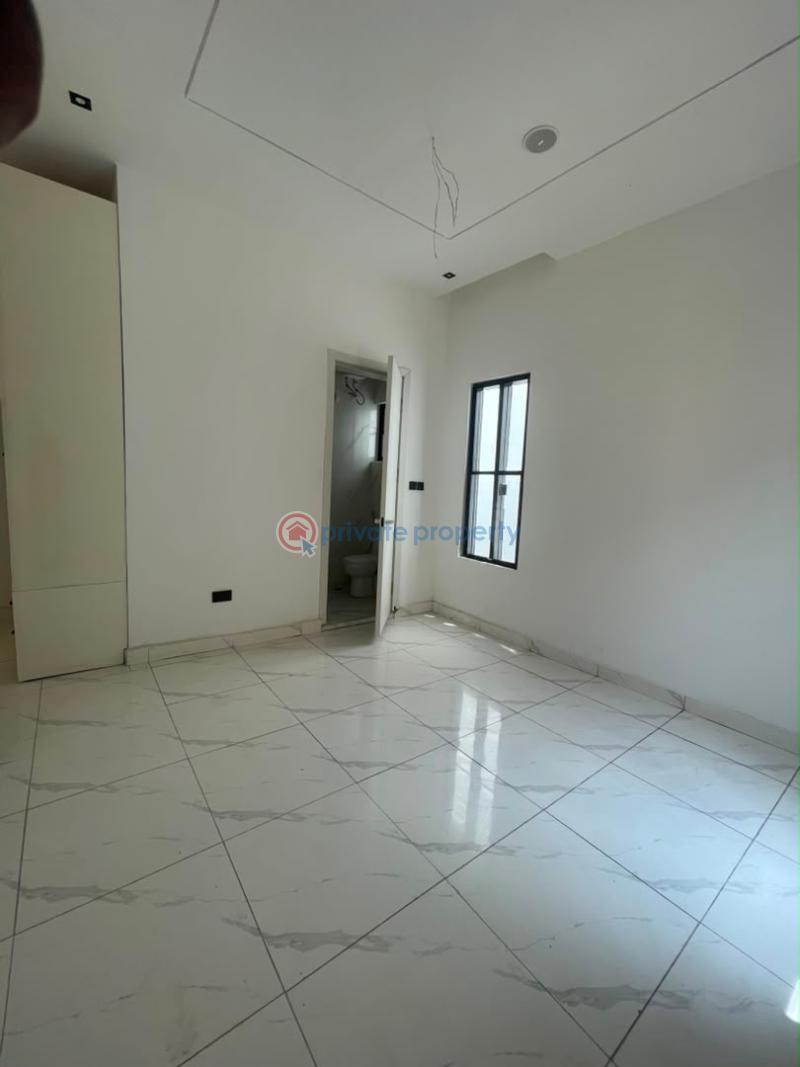 5 bedroom Detached Duplex For Sale Gym House Provided With All Equipment 2modern Fitted Kitchen Ikota Lekki Lagos - 9