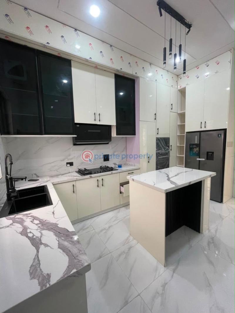 5 bedroom Detached Duplex For Sale Gym House Provided With All Equipment 2modern Fitted Kitchen Ikota Lekki Lagos - 13