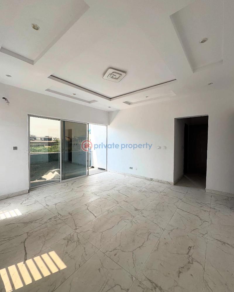 Luxurious 5-bedroom fully detached duplex - 5 4 bedroom Detached Duplex For Sale Chevron Drive Lekki Lagos - 5