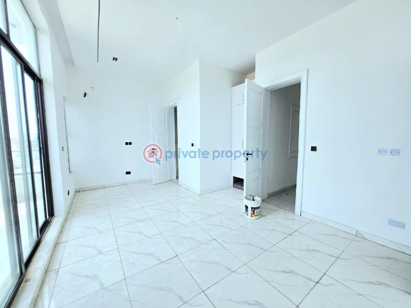 5 bedroom Detached Duplex For Sale Lakeview Estate Chevron Drive Lekki Lagos - 4