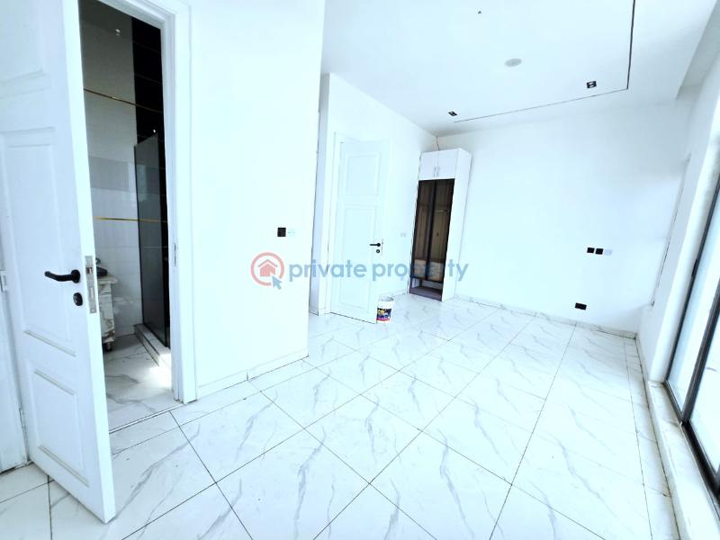 5 bedroom Detached Duplex For Sale Lakeview Estate Chevron Drive Lekki Lagos - 1
