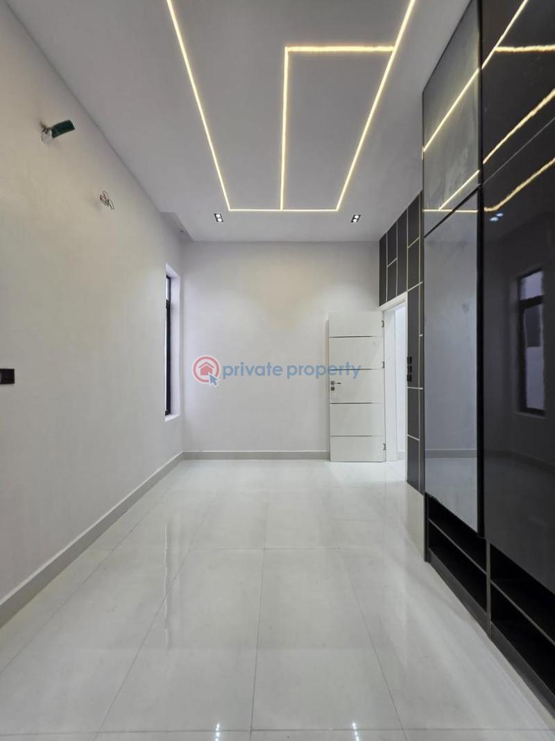 5 bedroom Detached Duplex For Sale Ajah Lagos - 5