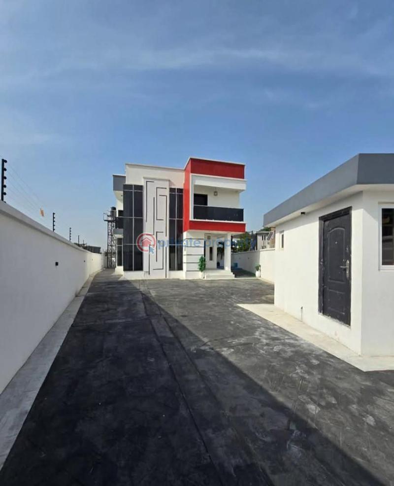 5 bedroom Detached Duplex For Sale Chevron Drive Lekki Lagos