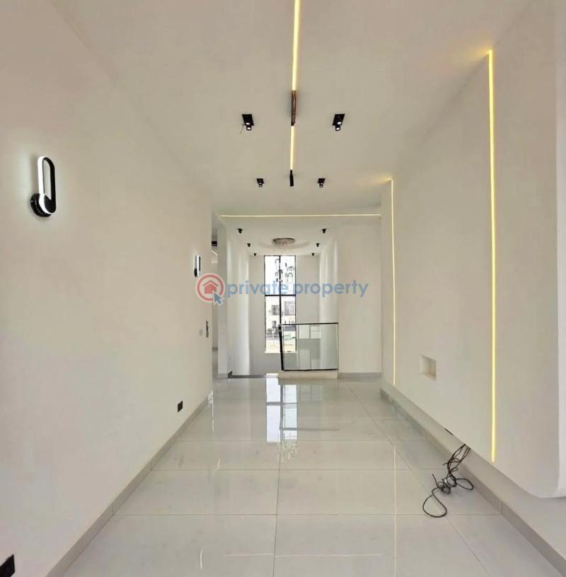 5 bedroom Detached Duplex For Sale Chevron Drive Lekki Lagos - 11