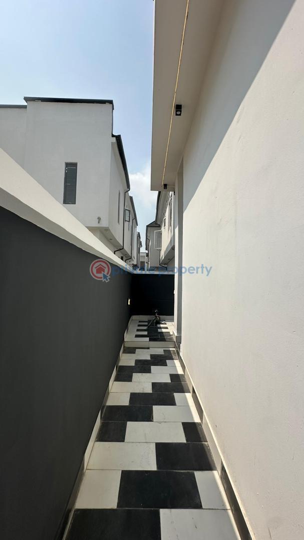 5 bedroom Detached Duplex For Sale Chevron Toll Gate, Lekki Lagos - 6