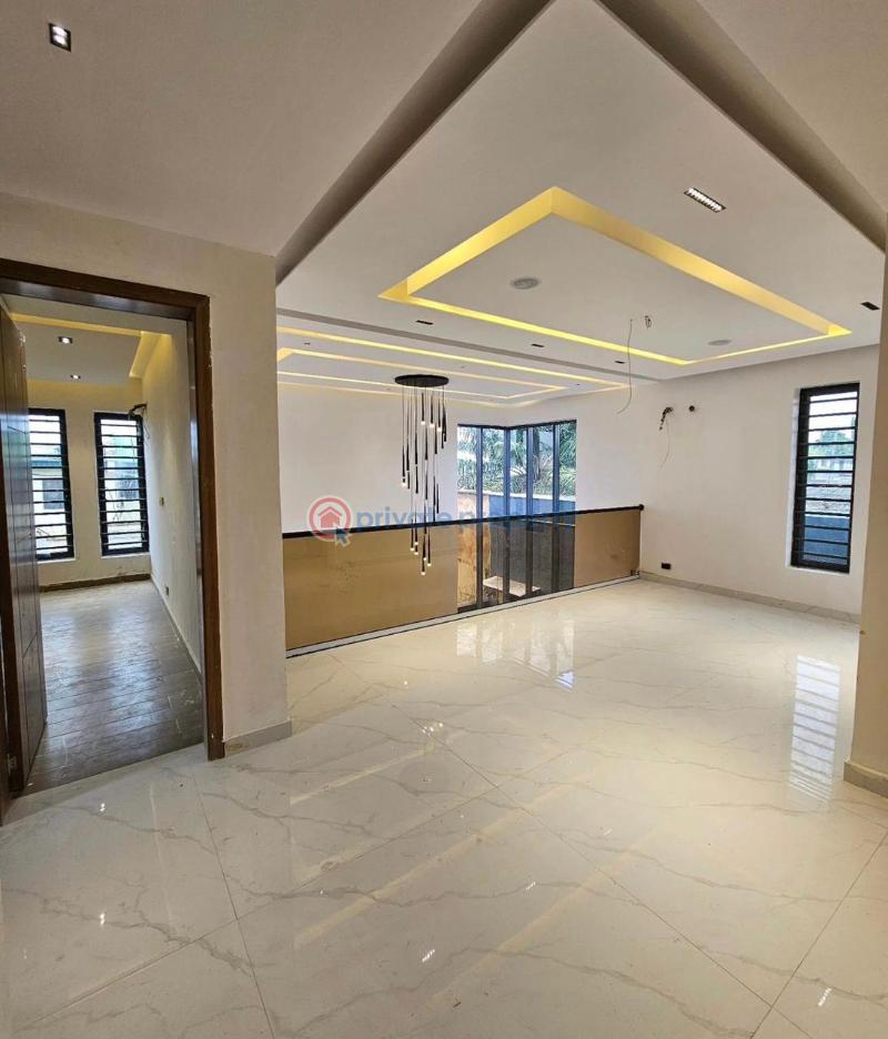 5 bedroom Detached Duplex For Sale Adeniyi Jones / Ikeja Adeniyi Jones Ikeja Lagos - 4