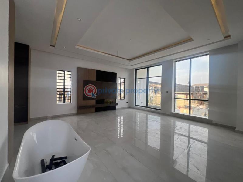 Luxurious 5 bedroom fully detached duplex with bq for sale - 11 5 bedroom Detached Bungalow For Sale Osapa London Lekki Lagos - 11