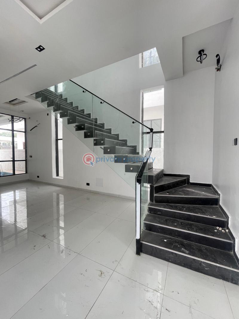5 bedroom Detached Duplex For Sale Chevron Drive Lekki Lagos - 2