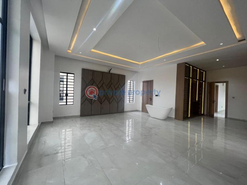 Luxurious 5 bedroom fully detached duplex with bq for sale - 12 5 bedroom Detached Bungalow For Sale Osapa London Lekki Lagos - 12