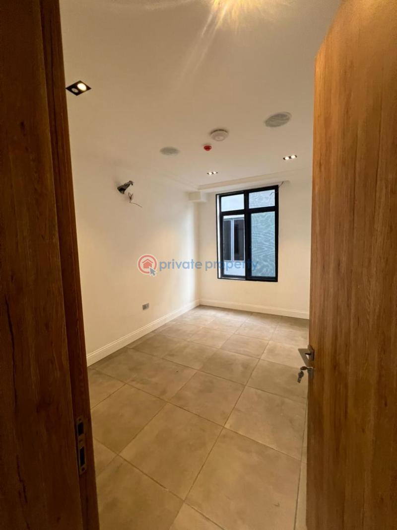 Luxurious 5 bedroom fully detached duplex with bq - 6 5 bedroom Detached Duplex For Sale Royal Garden Estate Lekki Phase 2 Lagos - 6