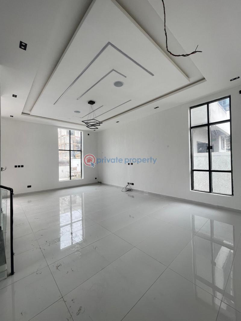 5 bedroom Detached Duplex For Sale Chevron Drive Lekki Lagos - 4