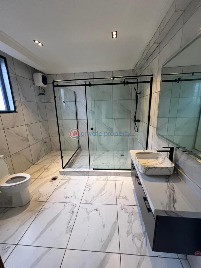 Luxurious 5 bedroom fully detached duplex with bq - 17 5 bedroom Detached Duplex For Sale Royal Garden Estate Lekki Phase 2 Lagos - 17