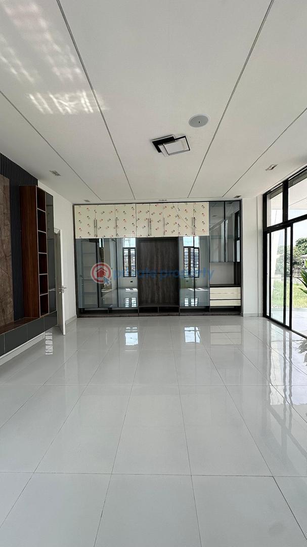 5 bedroom Detached Duplex For Sale Chevron Toll Gate, Lekki Lagos - 11
