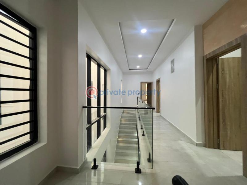 Luxurious 5 bedroom fully detached duplex with bq for sale - 4 5 bedroom Detached Bungalow For Sale Osapa London Lekki Lagos - 4