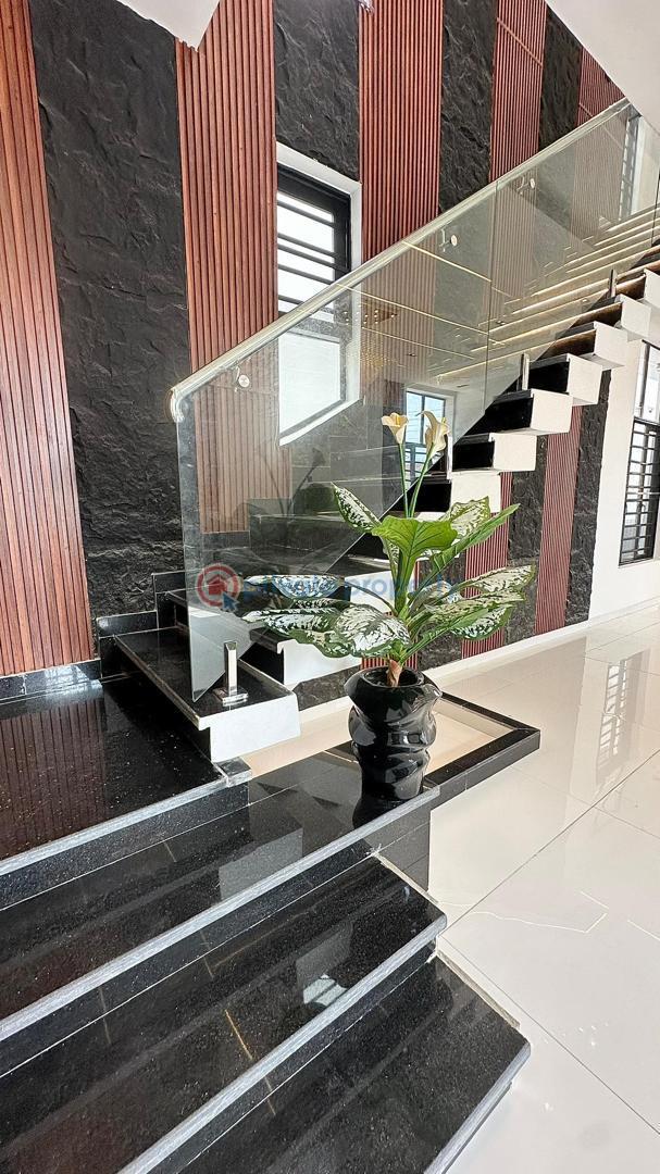 5 bedroom Detached Duplex For Sale Chevron Toll Gate, Lekki Lagos - 10