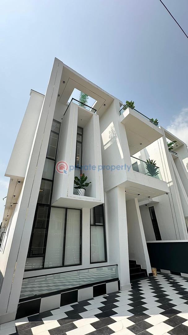 5 bedroom Detached Duplex For Sale Chevron Toll Gate, Lekki Lagos - 1