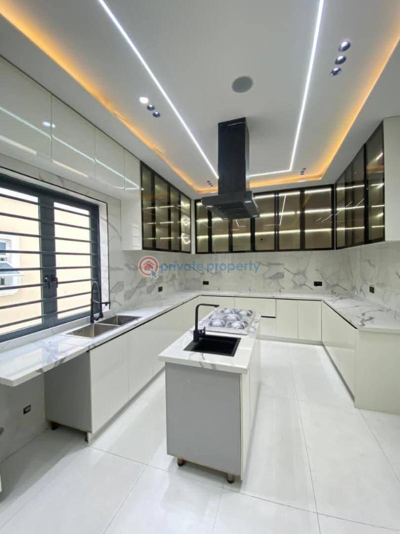 5 bedroom Detached Duplex For Sale Chevron, Lekki Lagos - 4