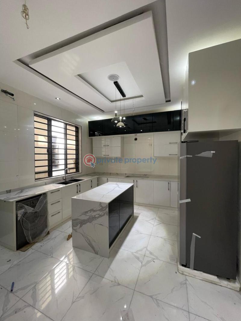 5 bedroom Detached Duplex For Sale Chevron, Lekki Lagos - 2