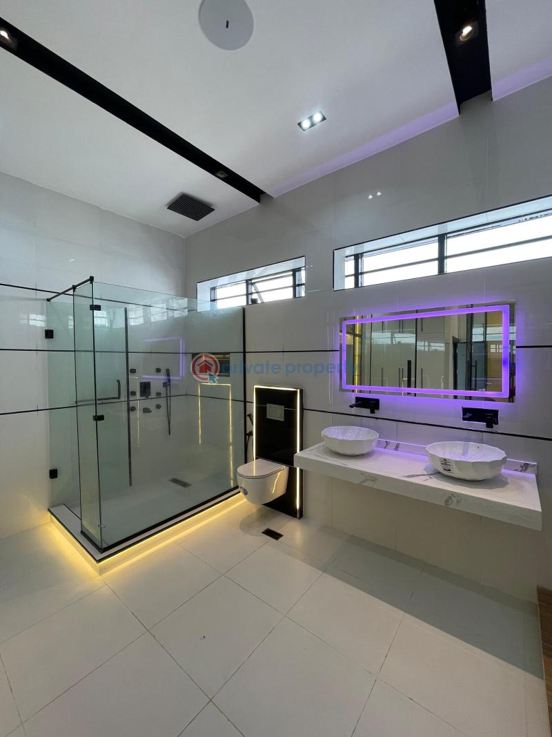 5 bedroom Detached Duplex For Sale Chevron Drive Lekki Lagos - 9