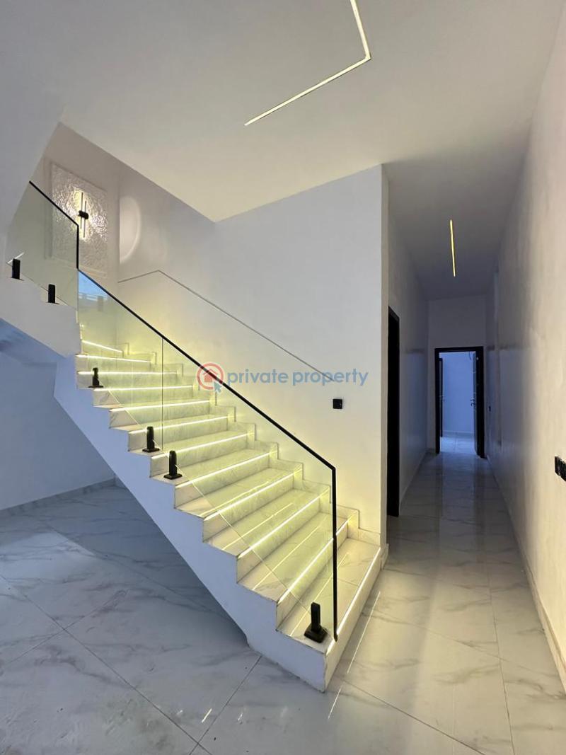 5 bedroom Detached Duplex For Sale Ikota Lekki Lagos - 3