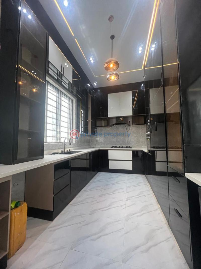 5 bedroom Duplex For Sale Chevron Lekki Lekki Lagos - 11
