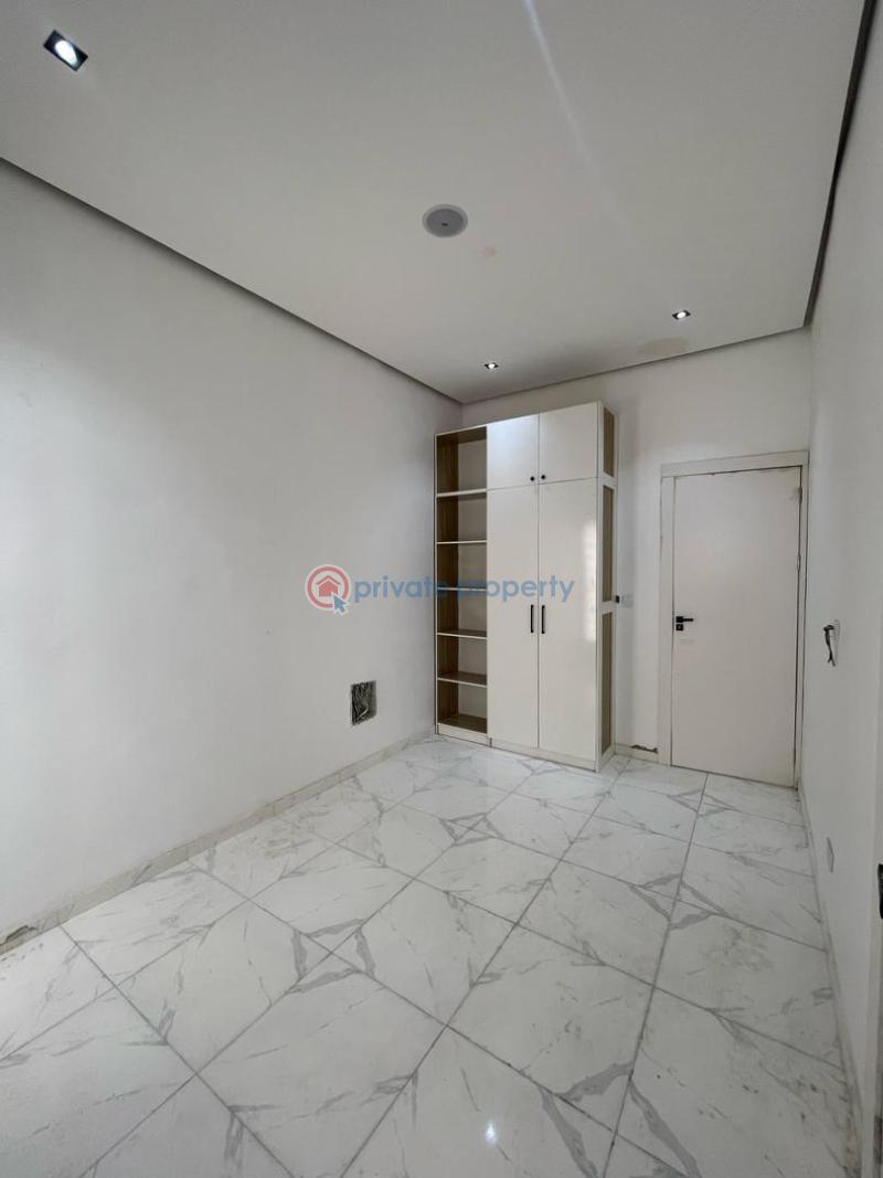 5 bedroom Detached Duplex For Sale Chevron Lekki Chevron Drive Lekki Lagos - 1