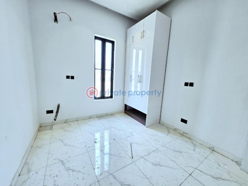 5 bedroom Detached Duplex For Sale Lakeview Estate Chevron Drive Lekki Lagos - 16