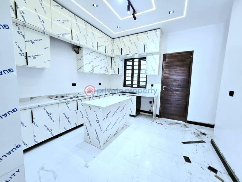 Luxurious 5-bedroom fully detached duplexes - 17 5 bedroom Detached Duplex For Sale Ologolo Lekki Lagos - 17