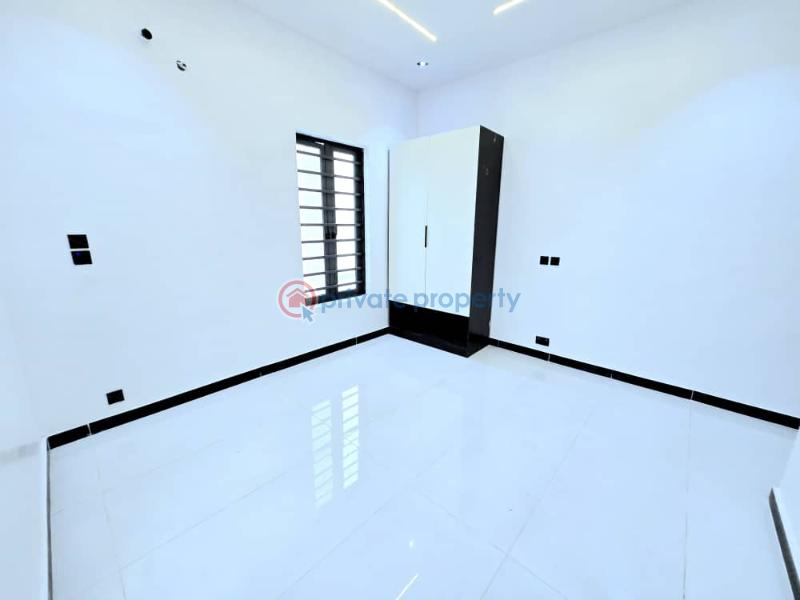 Luxurious 5-bedroom fully detached duplexes - 13 5 bedroom Detached Duplex For Sale Ologolo Lekki Lagos - 13