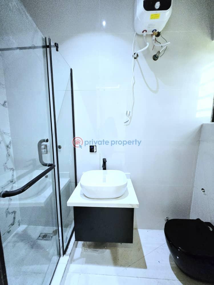 Luxurious 5-bedroom fully detached duplexes - 14 5 bedroom Detached Duplex For Sale Ologolo Lekki Lagos - 14