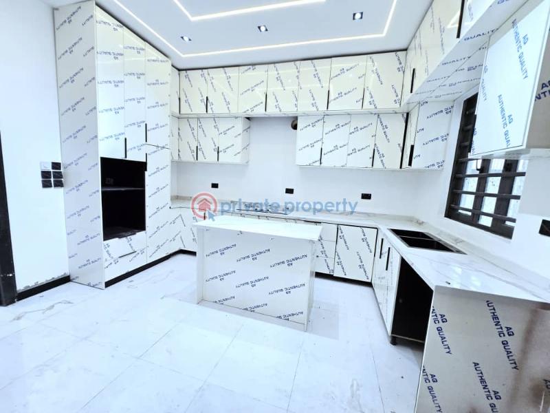 Luxurious 5-bedroom fully detached duplexes - 16 5 bedroom Detached Duplex For Sale Ologolo Lekki Lagos - 16