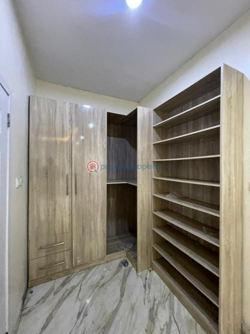 5 bedroom Detached Duplex For Sale Lekki County Ikota Lekki Lagos - 9
