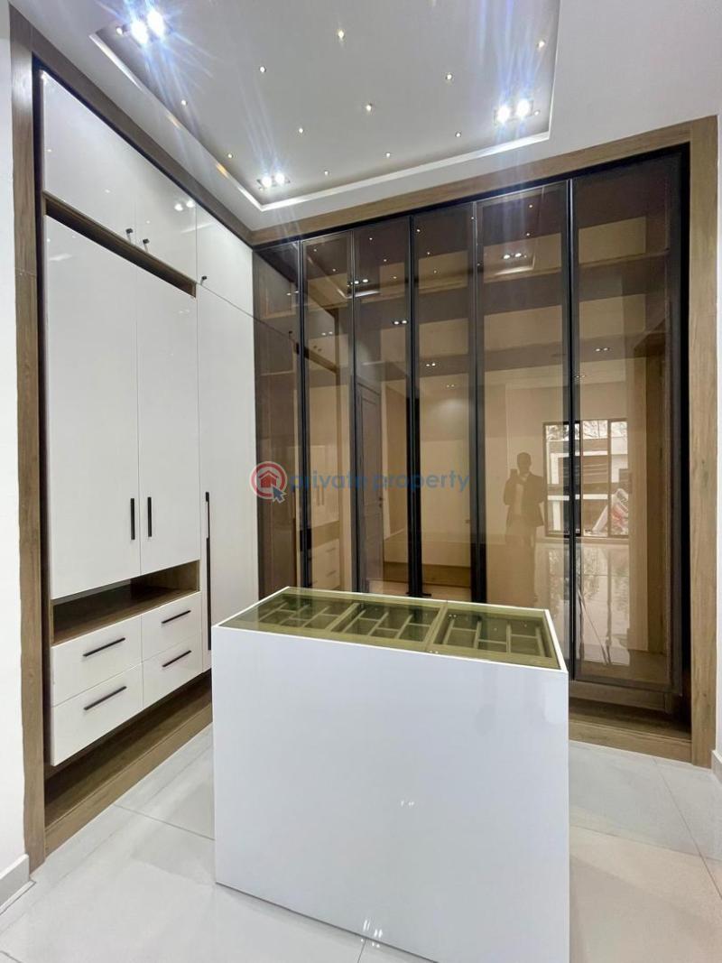 5 bedroom Detached Duplex For Sale Lekki County Ikota Lekki Lagos - 15