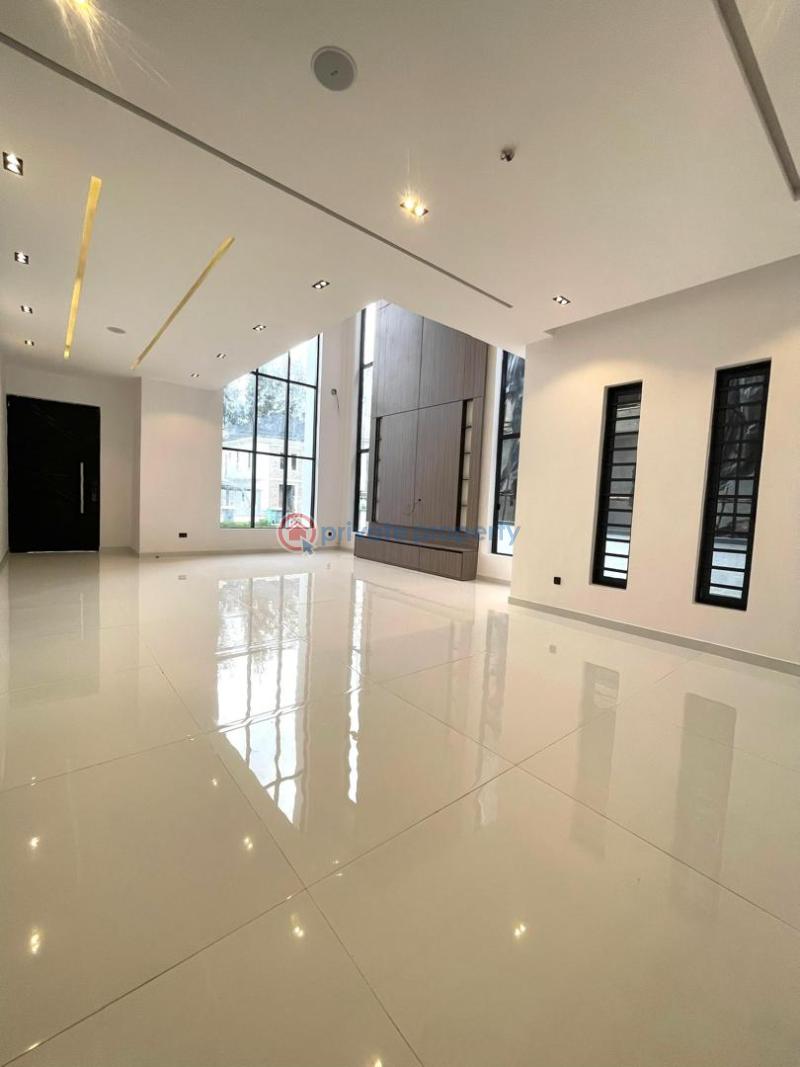 5 bedroom Detached Duplex For Sale Lekki County Ikota Lekki Lagos - 19