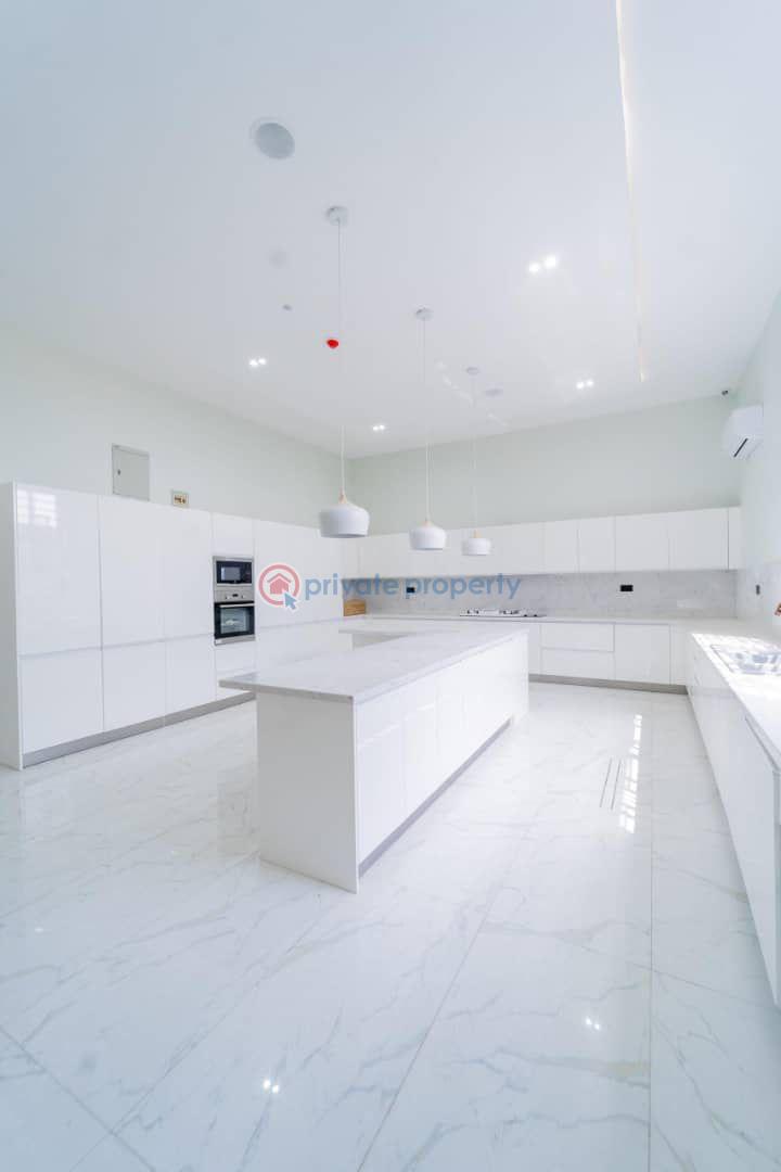 5 bedroom Duplex For Sale Off Banana Road Ikoyi Lagos - 17