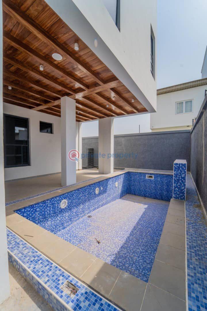 5 bedroom Duplex For Sale Off Banana Road Ikoyi Lagos - 24