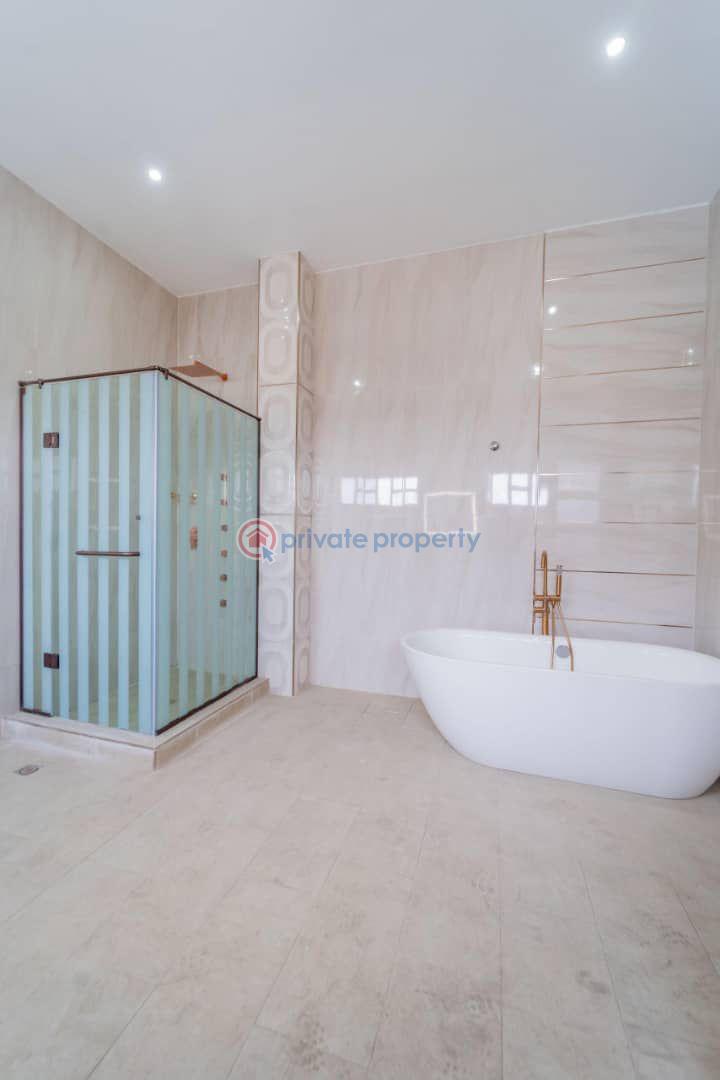 5 bedroom Duplex For Sale Off Banana Road Ikoyi Lagos - 4