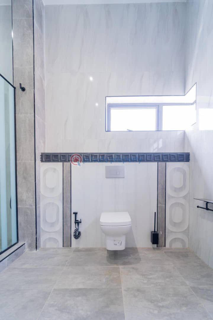 5 bedroom Duplex For Sale Off Banana Road Ikoyi Lagos - 5