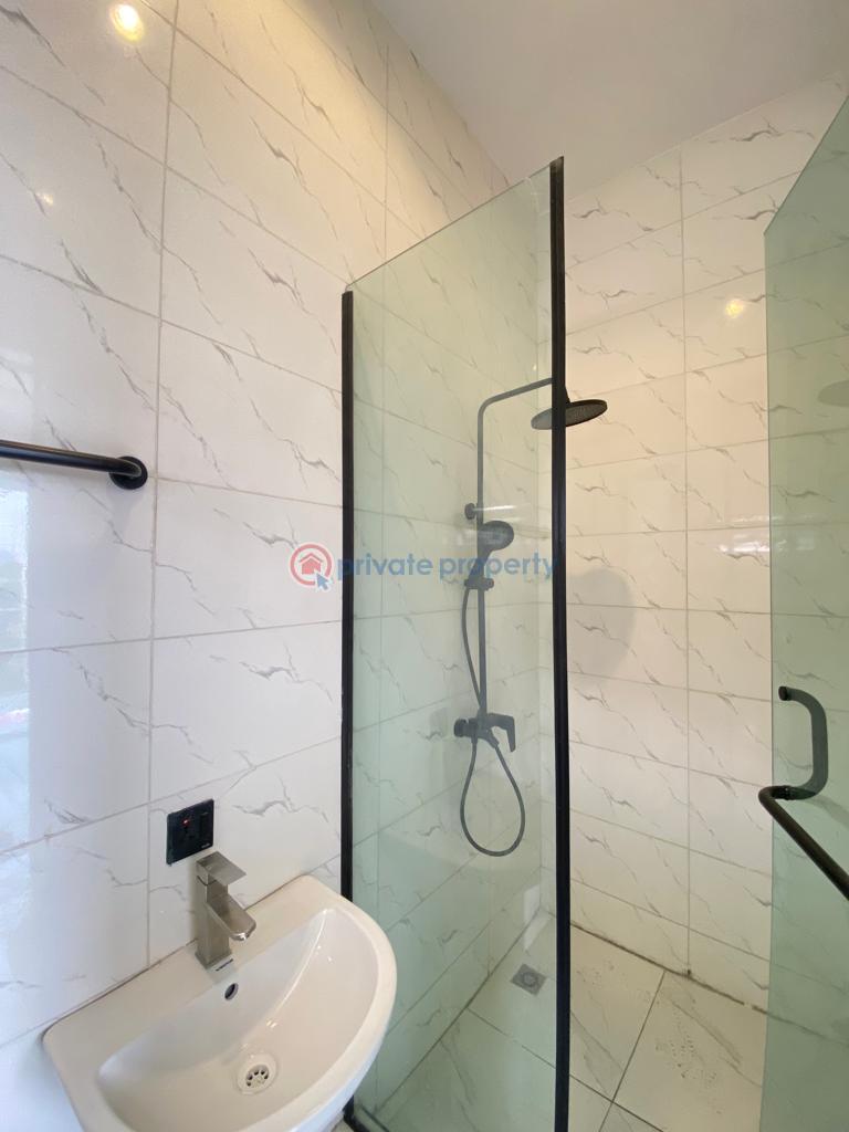 5 bedroom Detached Duplex For Sale Chevron Drive Lekki Lagos - 15