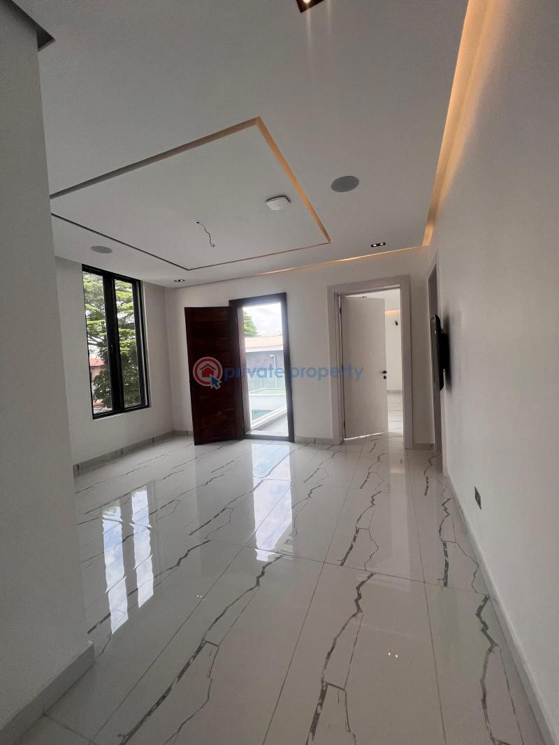 5 bedroom Detached Duplex For Sale Lekki Phase 1 Lagos - 1