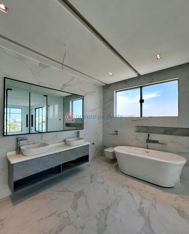 5 bedroom Detached Duplex For Sale Secure Estate At Osapa Lekki Osapa Lekki Lagos - 10