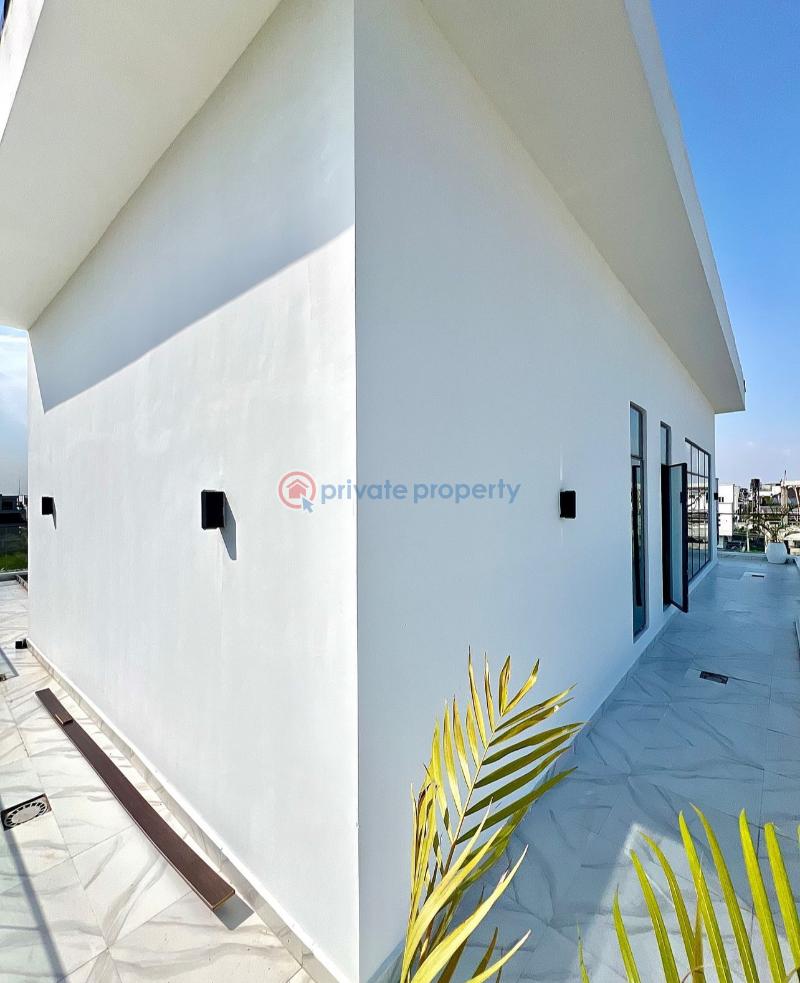 5 bedroom Detached Duplex For Sale Secure Estate At Osapa Lekki Osapa Lekki Lagos - 12