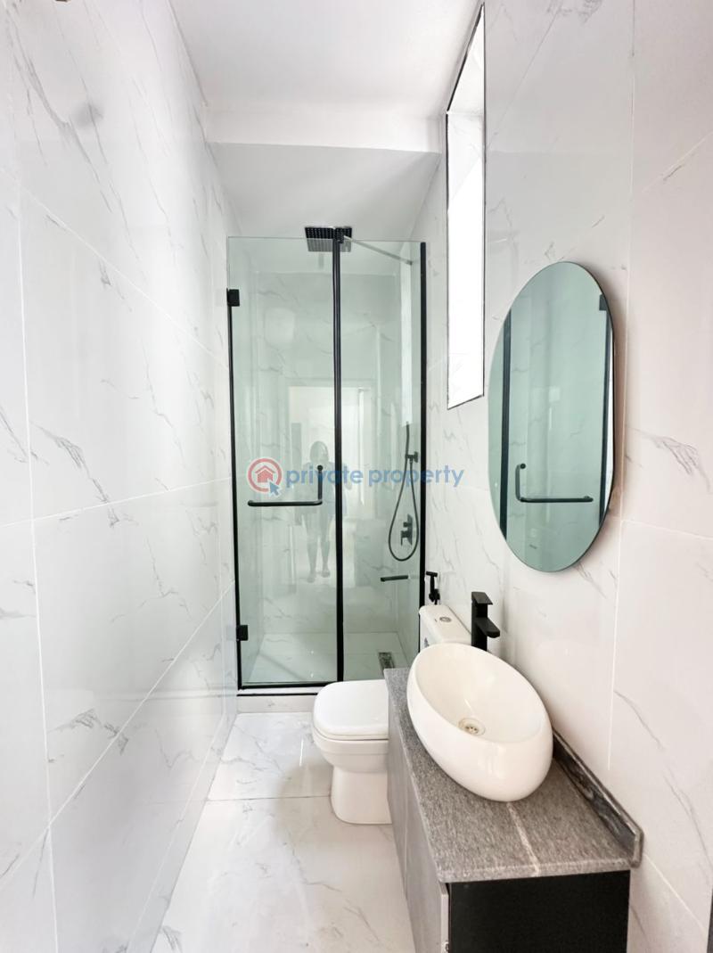 5 bedroom Detached Duplex For Sale Serene Neighborhood Lekki Phase 1 Lagos - 9