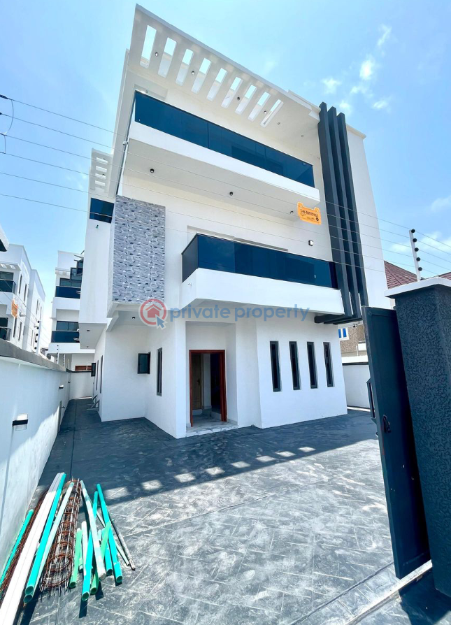 5 bedroom Detached Duplex For Sale Ologolo Lekki Lagos - 1