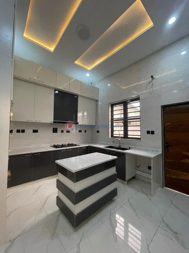 Luxurious 5 bedroom fully detached with bq at sangotedo,ajah, lagos. - 4 5 bedroom Detached Duplex For Sale Sangotedo, Ajah Lagos - 4