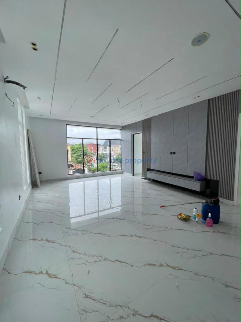 5 bedroom Detached Duplex For Sale Chevron Drive Lekki Lagos - 2